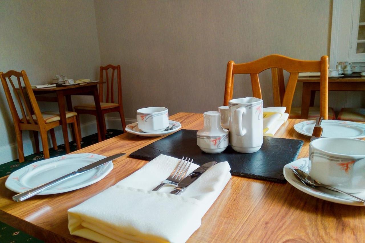 Blairgowrie and Rattray The Laurels Guest House מראה חיצוני תמונה