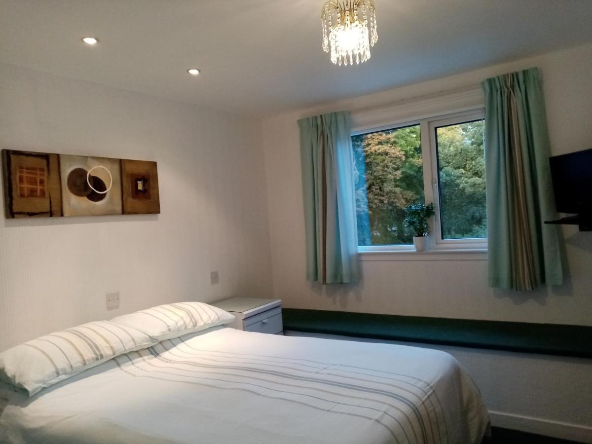 Blairgowrie and Rattray The Laurels Guest House מראה חיצוני תמונה